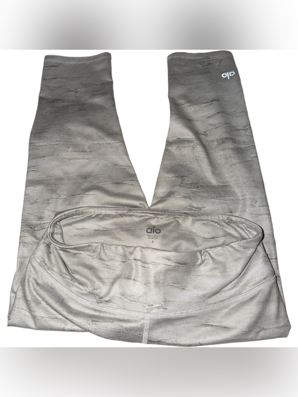 ALO Yoga High Waisted Crop Capri Marble-Print Leggings Women’s Size Small - Picture 5 of 10